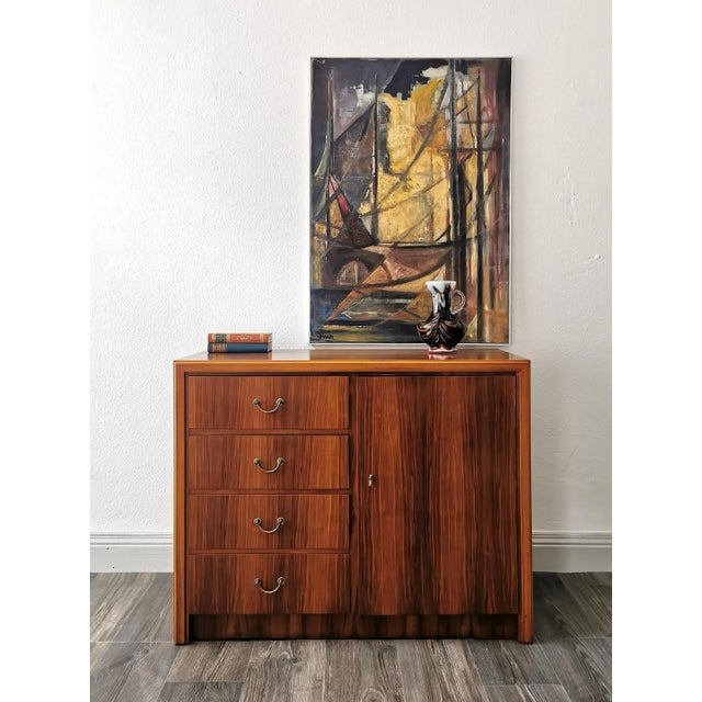 This large Opalino vase was designed in Italy in the 1960s by Carlo Moretti and manufactured by the company VB / Vetreria...