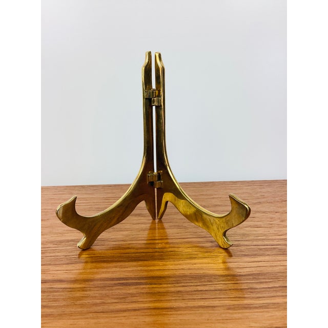 1970s Vintage Pair of Solid Brass Hinged Plate / Art Display Easel For Sale - Image 5 of 9