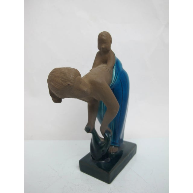 Royal Copenhagen Woman With Child Johannes Hedegaard Figurine 21565 For Sale In Portland, OR - Image 6 of 7