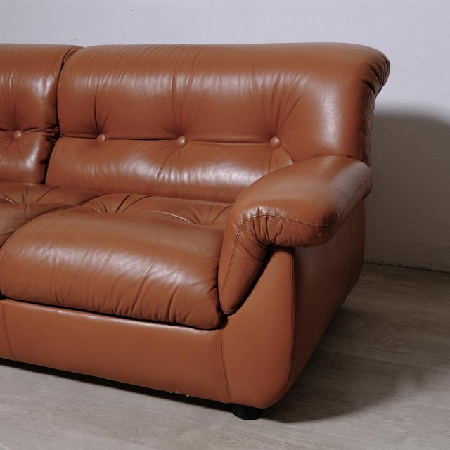 Italian Three-Seater Leather Sofa, 1970s For Sale - Image 3 of 18