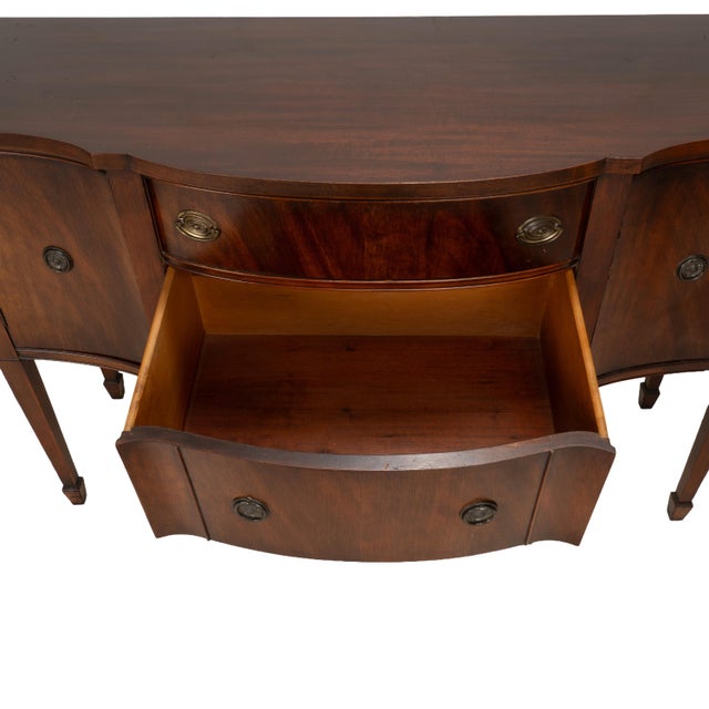 Vintage Mahogany Bow Front Buffet Server Hepplewhite Style Sideboard For Sale - Image 16 of 18