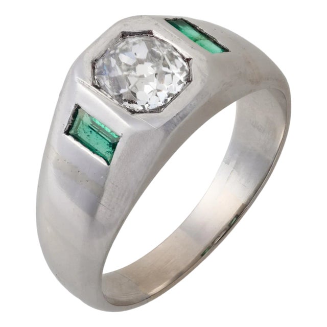 1930s Art Deco Old Mine Cut Diamond Emerald Platinum Ring, Size 5.5 For Sale