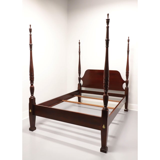 Lexington LinkTaylor Heirloom Solid Mahogany Four Poster Rice Carved