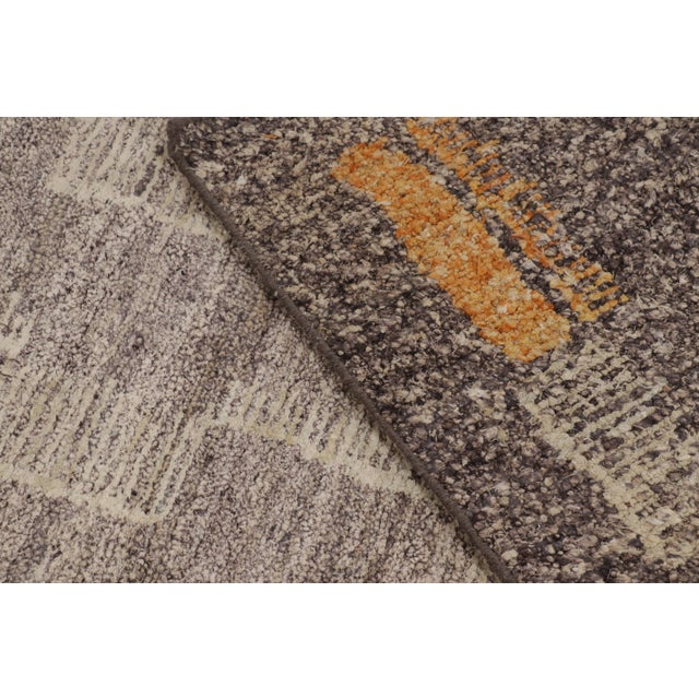 Camel Contemporary Art Deco Style Geometric Rug by Rug & Kilim, India For Sale - Image 8 of 10