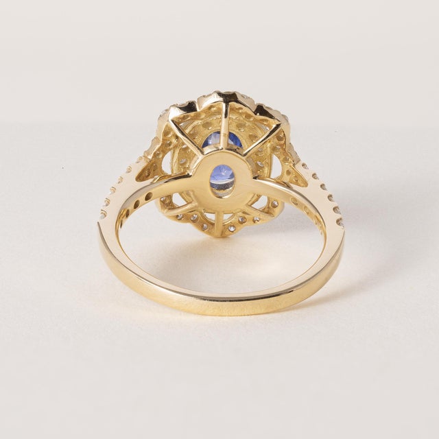 18k Gold 2.01 Carat Sapphire Oval and Diamond Floral Halo Ring, Size 6.5 For Sale - Image 4 of 6