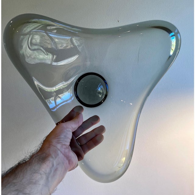 Mid-Century Modern Large Grey Smoke Glass Bowl by Per Lütken for Holmegaard, Denmark, 1960s For Sale - Image 3 of 11