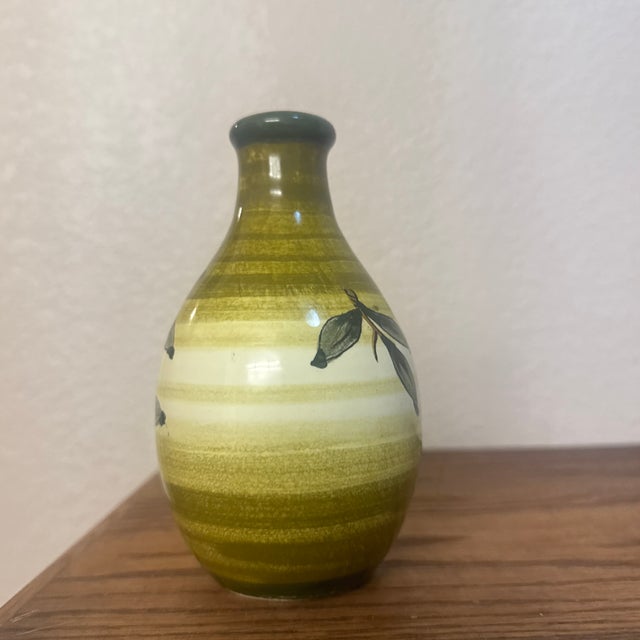 Vintage Italian Ceramic Olive Oil Dispenser Hand-Painted Tuscan "Olio" Cruet Bottle For Sale - Image 4 of 7