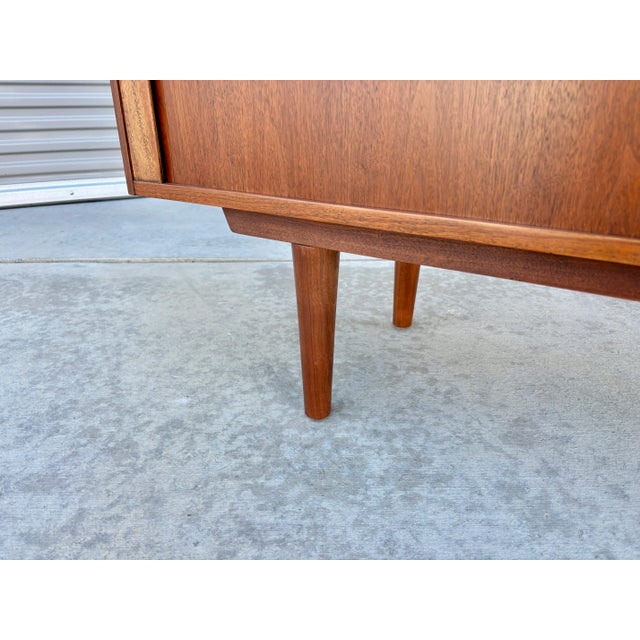 1970s Mid-Century Modern Walnut Tambour Door Credenza / Media Console For Sale - Image 12 of 12