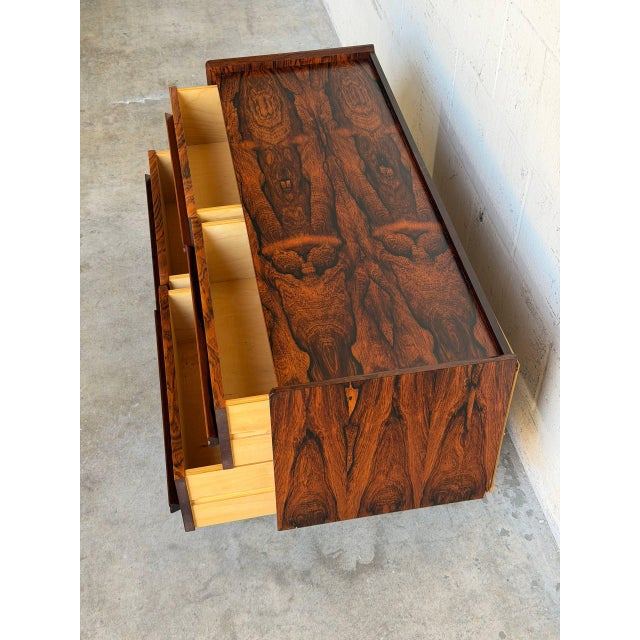 Rosewood Four Drawer Dresser Chest Low Storage Bagn Møbelindustri Bruksbo Norway 1960s For Sale - Image 10 of 10