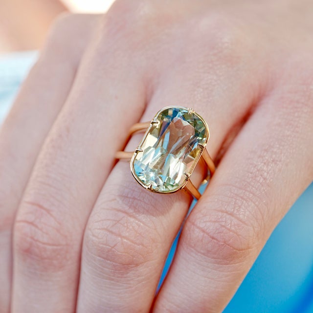 14K Solid Gold 10 x 16.5 mm Natural Prasiolite｜Green｜Elongated Cushion｜Eye Clean Natural Prasiolite CTW: 9.50 Ornament...