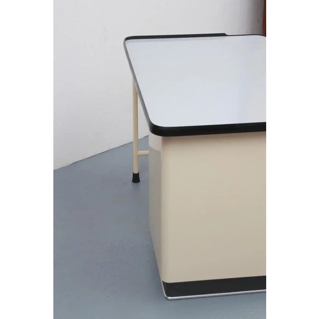 Doctor Desk Metal R, 1955 For Sale - Image 6 of 12