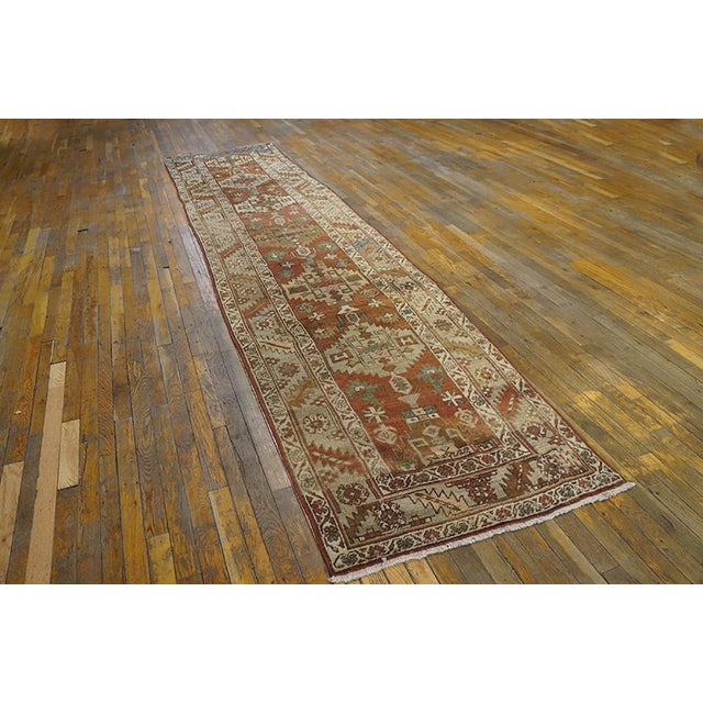 Late 19th Century N.W. Persian Serapi Carpet ( 3'2" x 13'10" - 97 x 442 ) Antique Serapi Persian Medallion Knotted Rug,...