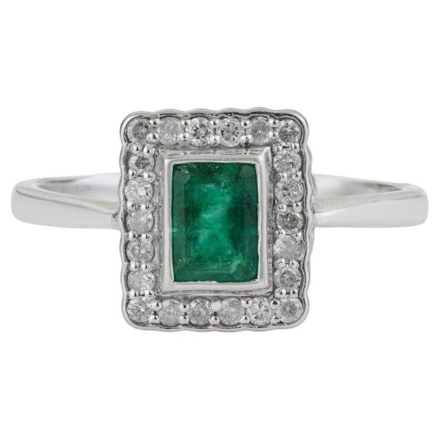 Emerald Octagon Cut Geometric Zambian Emerald Ring With Diamond Halo in Silver , Size 7.5 For Sale - Image 8 of 14