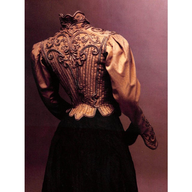 "De La Mode & Des Jardins: Au Musee Galliera" 1997 Horvat, Frank & Join-Dieterle, Catherine For Sale - Image 4 of 8