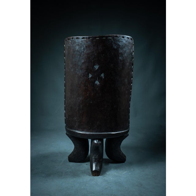 Royal Tanzania Throne in Hand Carved Wood For Sale - Image 3 of 5