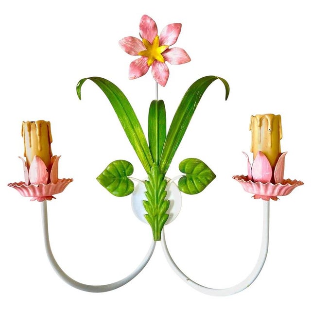 Metal Floral Wall Light in Hand-Painted Tole Metal, Italy, 1960s For Sale - Image 7 of 7