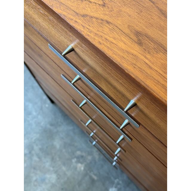 Mid-Century Modern 1950s Authentic Paul McCobb for Calvin Furniture "Linear Group" Tall Boy Dresser For Sale - Image 3 of 15