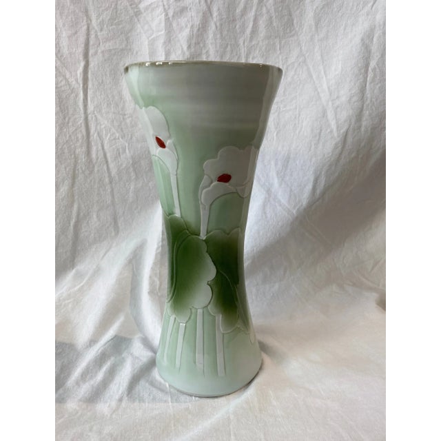 Ceramic 1990s Maitland Smith Hand Painted Vases - Set of 3 For Sale - Image 7 of 13