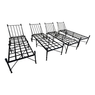 1960s Iron Chaise Lounges Set of 4 After Mario Papperzini Amalfi, Salterini and Michael Taylor For Sale