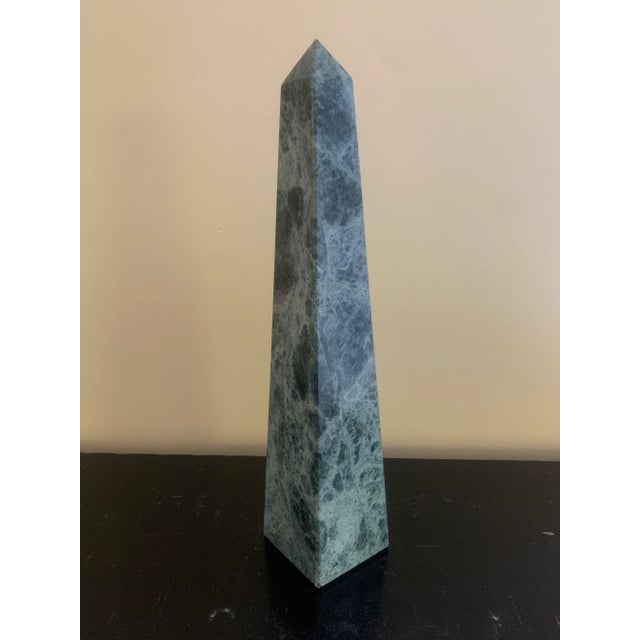 Late 20th Century Green Marble Obelisk With Dramatic Veining For Sale - Image 5 of 11