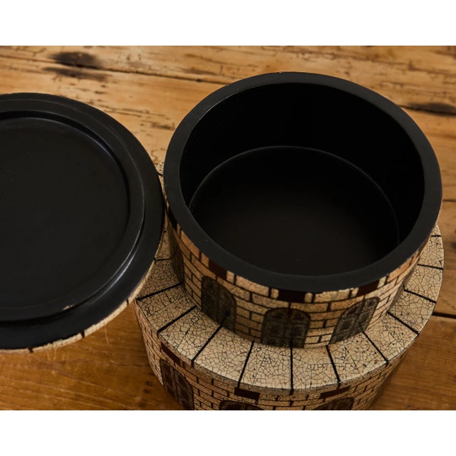 Paint Set of Seven Neoclassical Architettura Lacquer Eggshell Boxes For Sale - Image 7 of 12