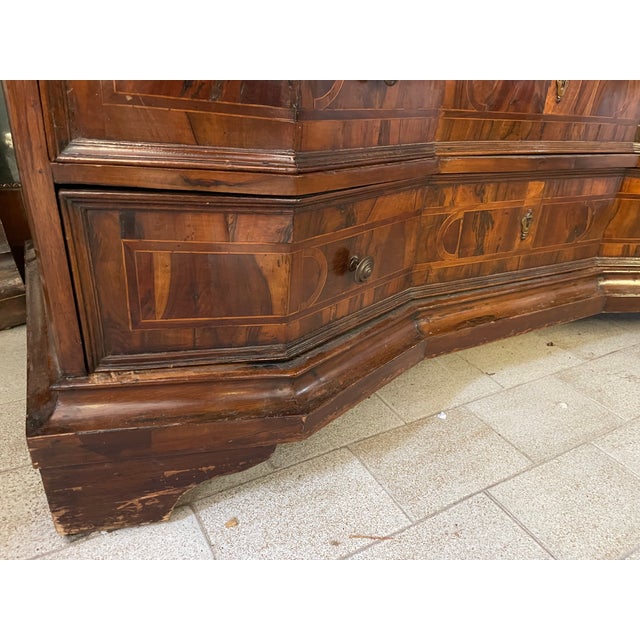 Veneto Chest of Drawers For Sale - Image 3 of 7