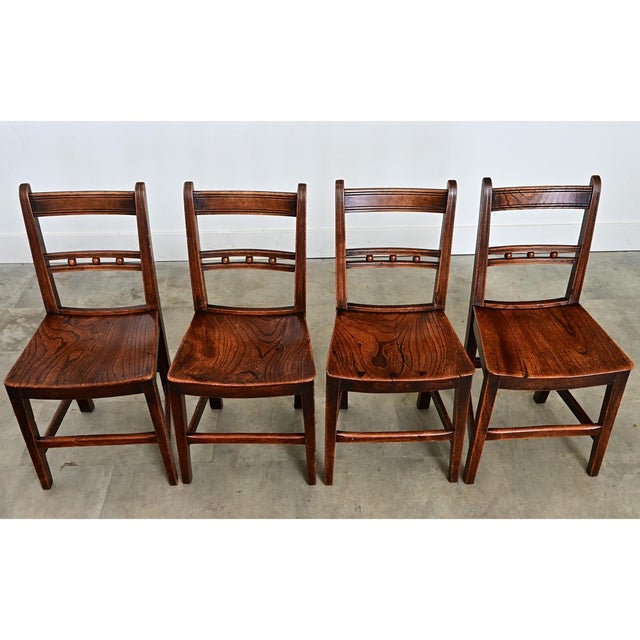 Early 18th Century Early 18th Century English Set of Four Georgian Period Oak Dining Chairs For Sale - Image 5 of 11
