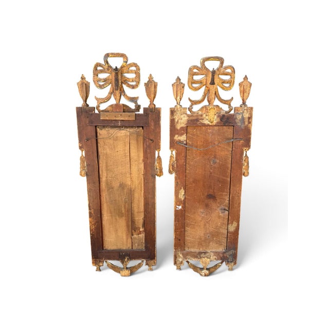 Pair of 18th-Century Italian Neoclassical Giltwood Mirrors With Original Glass For Sale - Image 4 of 4