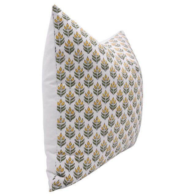 Modern Fabdivine Handcrafted Pillow Cover 14x20 Inch Floral Design- Alia For Sale - Image 3 of 8