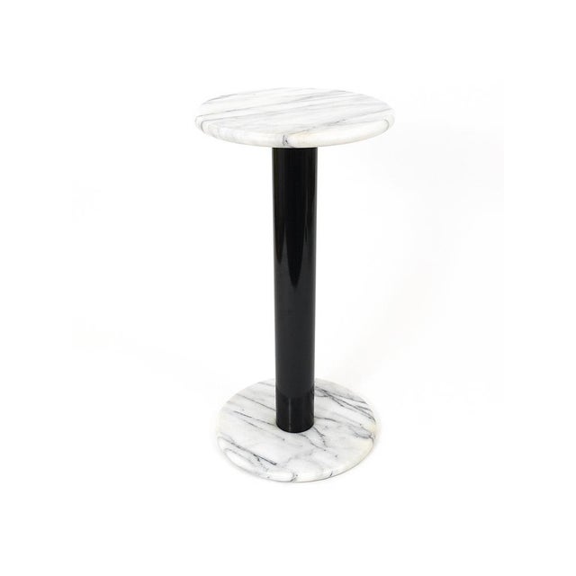 Metal Postmodern White Carrara Marble Flower Stand Pedestal Table, Italy, 1980s For Sale - Image 7 of 18