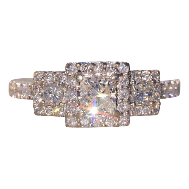 The Eze: Past Present Future Natural Diamond Ring in White Gold For Sale