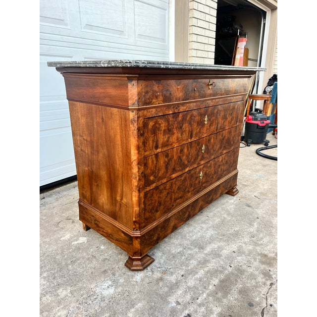 French 19th Century Louis Philippe Burl Walnut Marble Top Commode For Sale - Image 12 of 12
