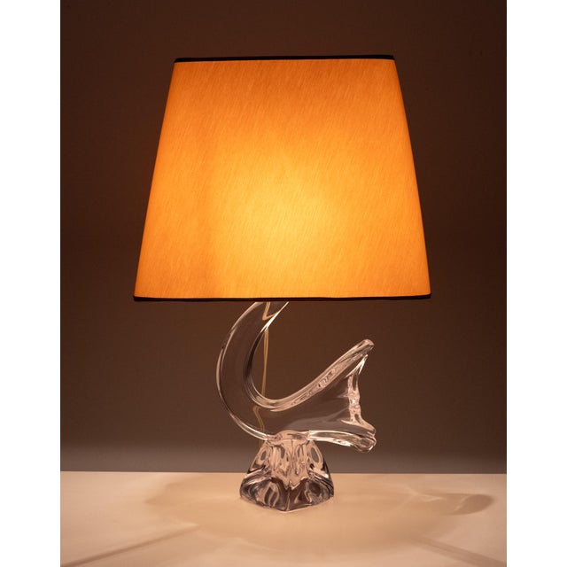 Crystal Glass Bird Table Lamp from Daum, France, 1960s For Sale - Image 12 of 15