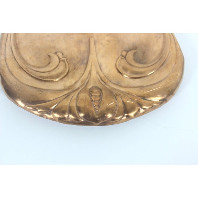 1930s Vintage English Copper Crumb Tray Dustpan Dustpan Table or Floor Sweep Silent Butler For Sale - Image 5 of 8