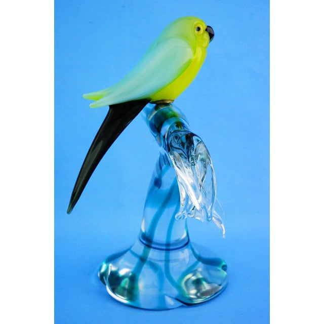 Glass 20th Century Sculpture of Parrot on Branch in Opaline Murano Glass attributed to Seguso Glassworks, Set of 2 For Sale - Image 7 of 18