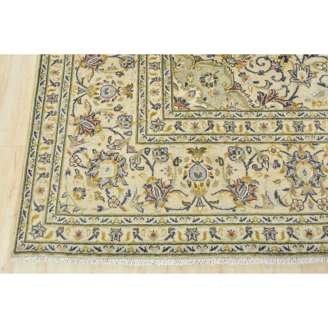 Kashan Rug 8′ X 11’4” Ivory Wool Vintage Traditional Hand-Knotted Carpet For Sale - Image 12 of 15