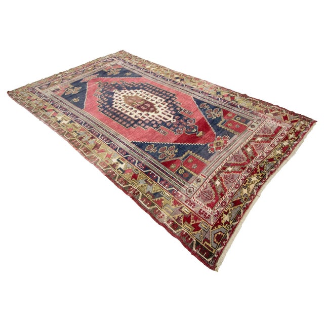 1960s Vintage Geometric Turkish Wool Rug- 5′1″ × 8′8″ For Sale - Image 4 of 7