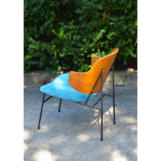 Ib Kofod-Larsen Danish Modern Penguin Lounge Chair Designed by Ib Kofod-Larsen for Selig For Sale - Image 4 of 15