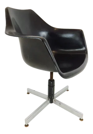 1960s Charles Eames by Herman Miller Molded Fiberglass Armshell Chair