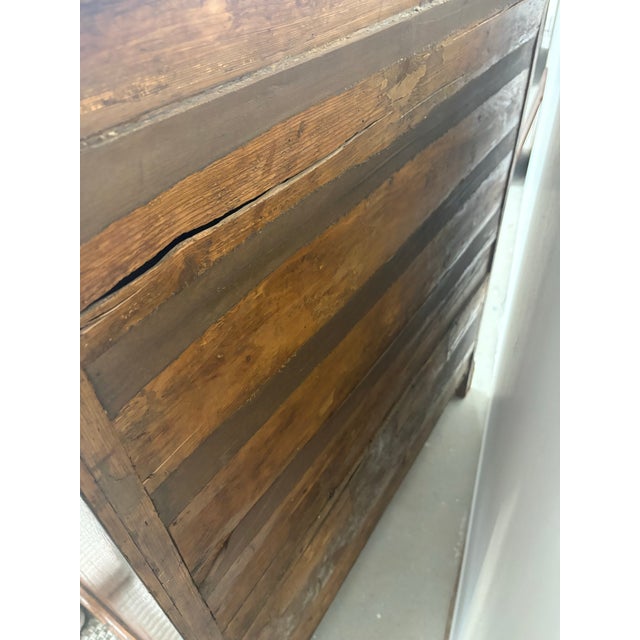 Late 19th Century George I Burl Walnut Chest-on-Chest, English Antique, 18th Century For Sale - Image 5 of 6