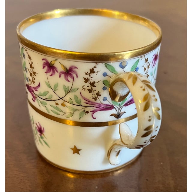 Early 19th Century Antique Early 19th Century French Empire Paris Porcelain Coffee Cup or Can by Dihl Circa 1800 For Sale - Image 5 of 17