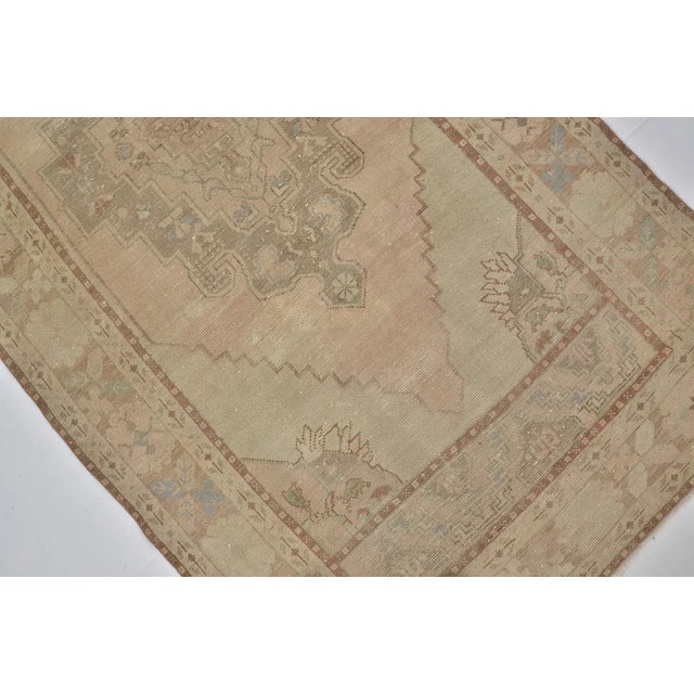 1950s Faded Ghost Oushak Rug For Sale In Phoenix - Image 6 of 10