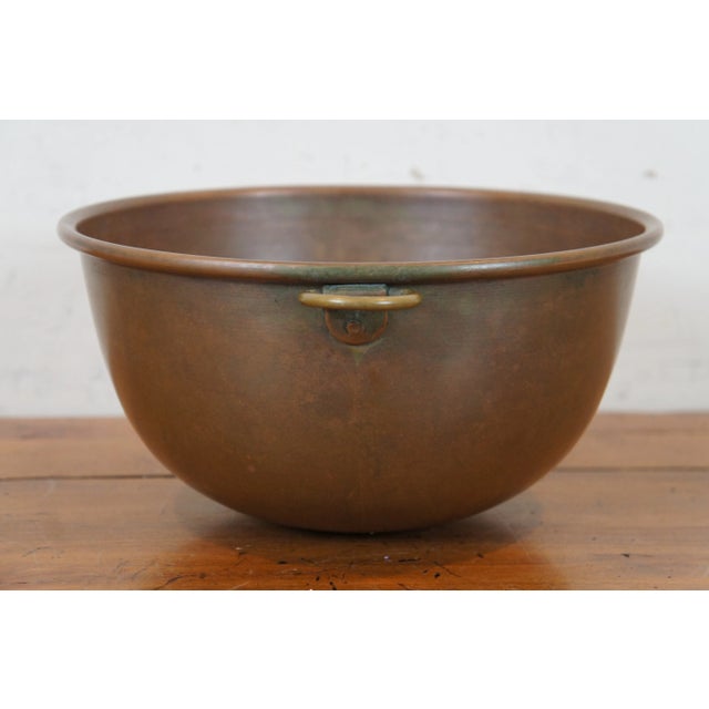 Vintage Spun Copper Farmhouse Mixing Bowl Rolled Edge With Brass Hanging Ring For Sale - Image 6 of 13