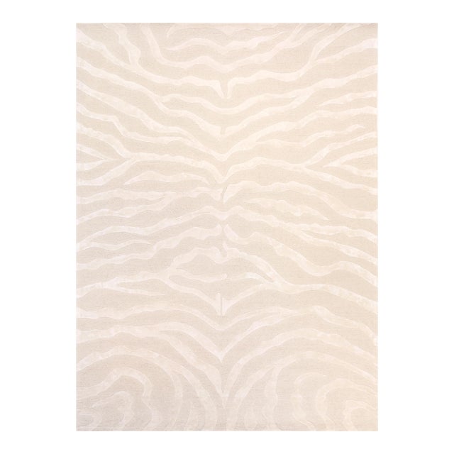 Edgy Hand-Tufted Cream Area Rug- 5' 0'' X 8' 0'' For Sale