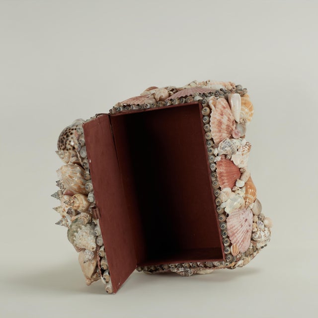 Vintage Seashell Encrusted Box Inbox For Sale - Image 9 of 12