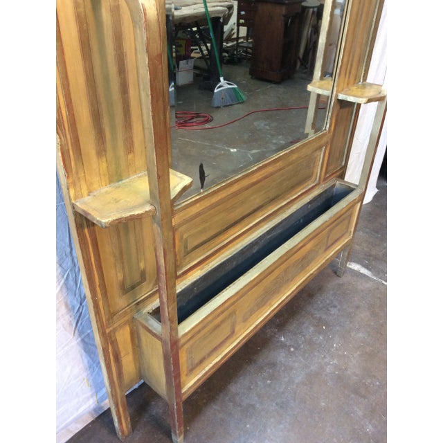 Early 1900s French Art Deco Gold Gilt Hall Mirror Jardinere For Sale - Image 4 of 12