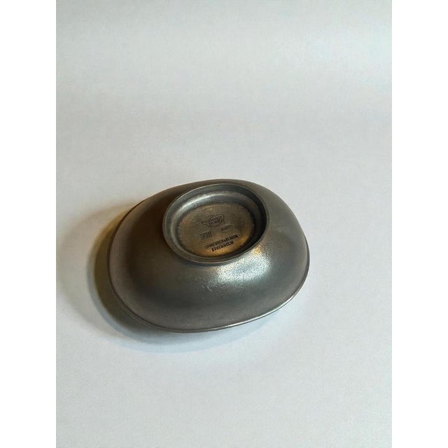 Swedish Modern Pewter Bowl by Edvin Ollers for Schreuder & Olsson, 1966 For Sale - Image 6 of 8