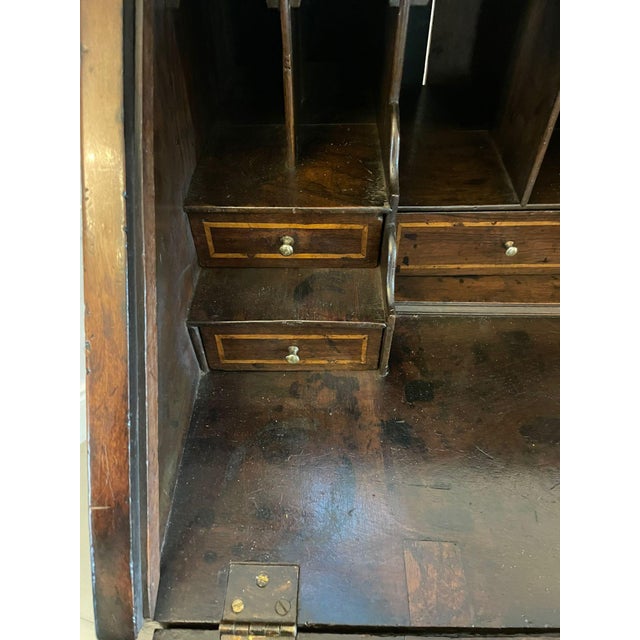 Antique George I Figured Walnut Bureau with Original Handles , 1720 For Sale - Image 16 of 18