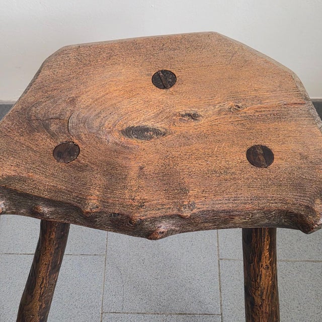 Vintage Brutalist Tripod Stools in Oak from Marolles, 1970s, Set of 2 For Sale - Image 11 of 12