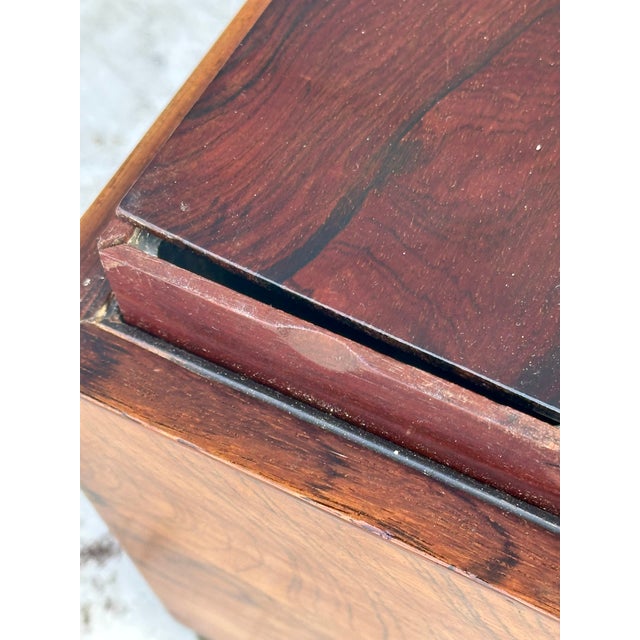 Large English Regency Sarcophagus Shaped Rosewood Tea Caddy, Circa 1830 For Sale - Image 14 of 14